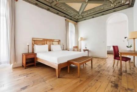 Adahan DeCamondo Pera, Autograph Collection - 10