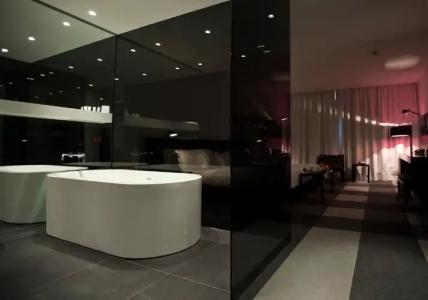 Graffit Gallery Design - 46