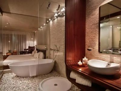 Graffit Gallery Design - 10