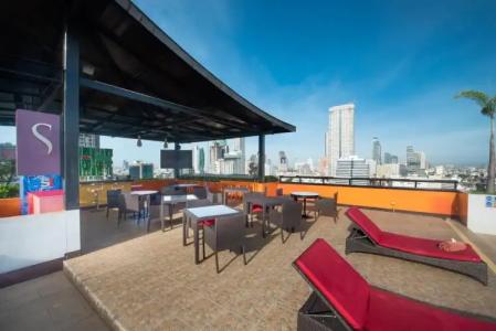 Furama Silom - 32