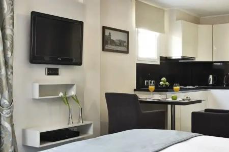 Ava and Suites - 17