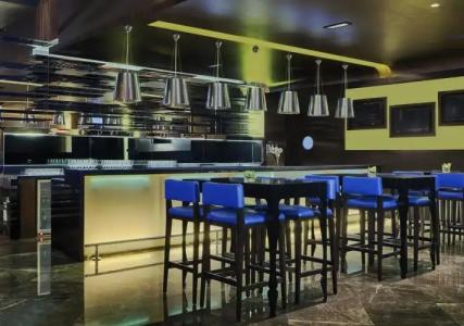 The Westin City Centre Bahrain - 26