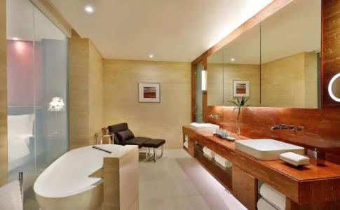 The Westin City Centre Bahrain - 9