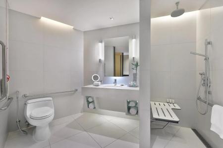 The Westin City Centre Bahrain - 43