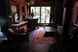 Teak House Chiang Mai, Hang Dong