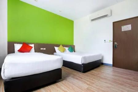 D Varee Xpress Makkasan - 61