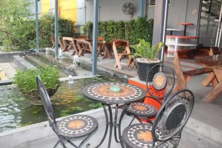 D Varee Xpress Makkasan - 25
