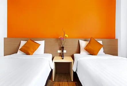 D Varee Xpress Makkasan - 48