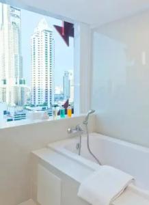 VELA Dhi GLOW Pratunam - SHA Plus - 12