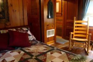 Brevard Inn and Cabins, Gatlinburg