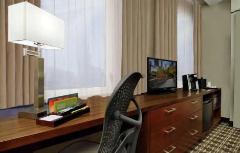 Hilton Garden Inn New York/Midtown Park Avenue - 4