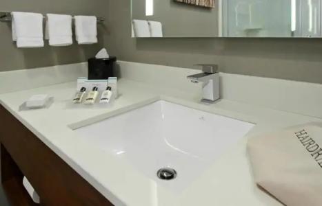 Hilton Garden Inn New York/Midtown Park Avenue - 26