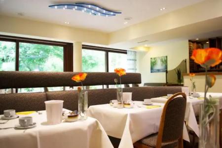 Quellenhof Bad Urach - 10