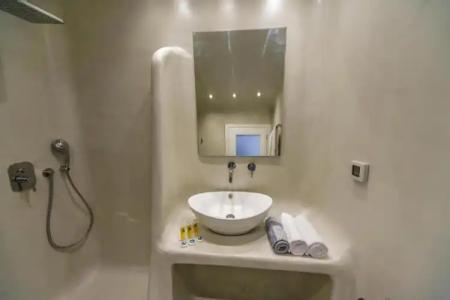 Blue Waves Suites & Apartments - 385