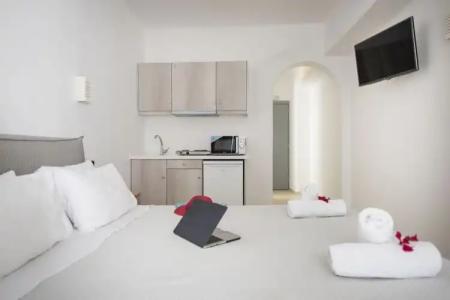 Blue Waves Suites & Apartments - 64