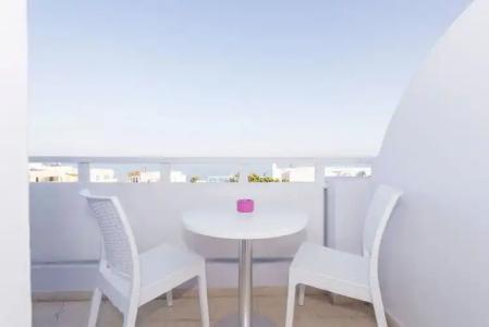 Blue Waves Suites & Apartments - 116