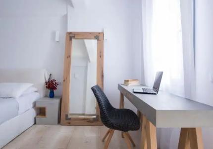 Blue Waves Suites & Apartments - 200