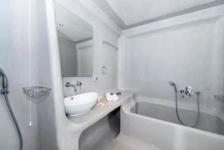 Blue Waves Suites & Apartments - 47