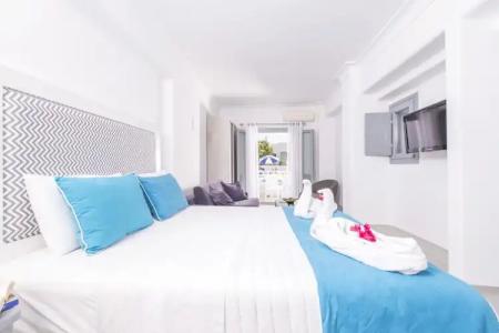 Blue Waves Suites & Apartments - 69