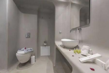 Blue Waves Suites & Apartments - 250