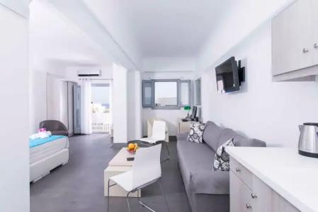 Blue Waves Suites & Apartments - 301