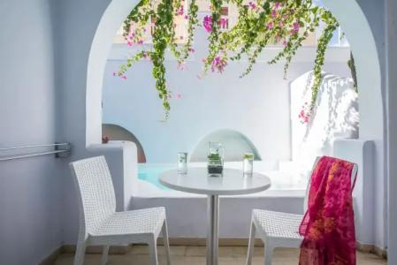 Blue Waves Suites & Apartments - 223