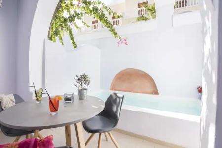 Blue Waves Suites & Apartments - 14