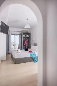 Blue Waves Suites & Apartments - 266