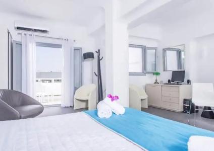 Blue Waves Suites & Apartments - 344