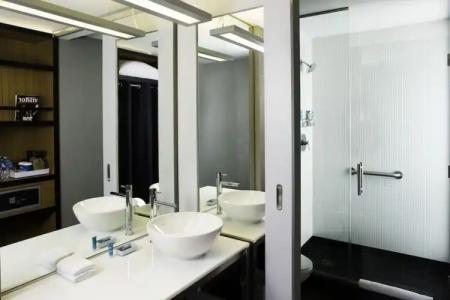 Aloft Cleveland Downtown - 23