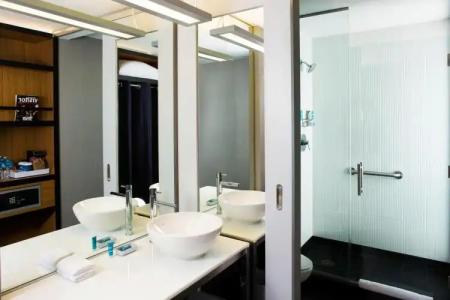 Aloft Cleveland Downtown - 19