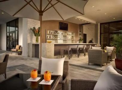 EB Miami Airport - 22