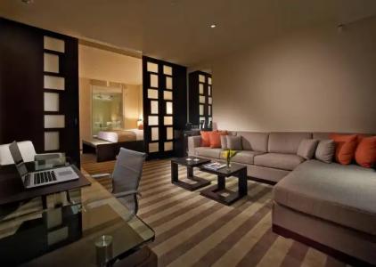 EB Miami Airport - 4