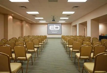 EB Miami Airport - 16