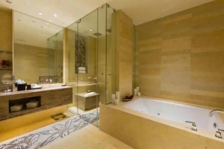 EB Miami Airport - 46