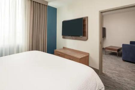 Holiday Inn Express Miami Airport-Blue Lagoon Area, an IHG - 3