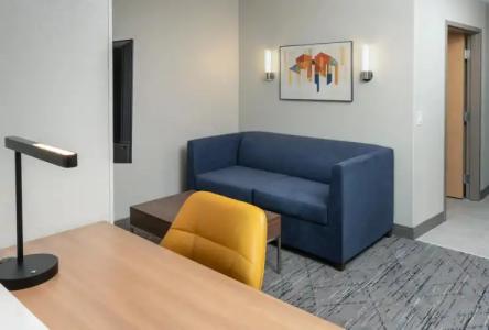 Holiday Inn Express Miami Airport-Blue Lagoon Area, an IHG - 15