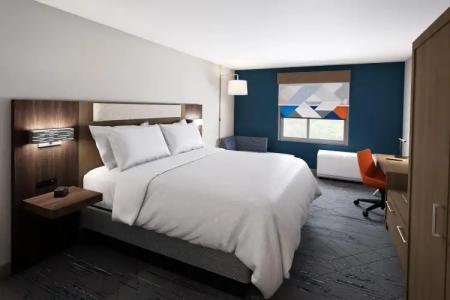 Holiday Inn Express Miami Airport-Blue Lagoon Area, an IHG - 5