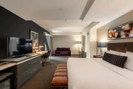 Godfrey Chicago - 26