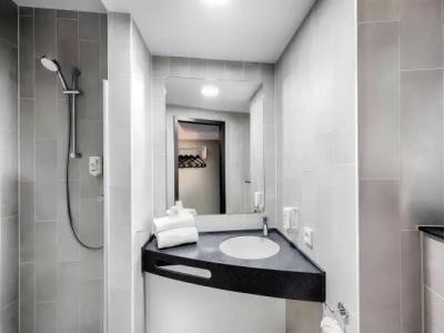 B&B Hamburg-Harburg - 20