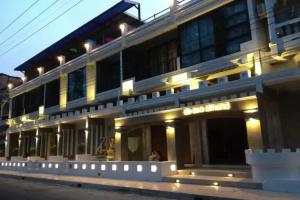 De Sea Almond, Chumphon