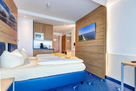 Familien Wellness Seeklause mit großem Abenteuerspielplatz "Piraten-Insel-Usedom" Kinder immer All-Inklusive & Getränke ganztags inklusive - 1