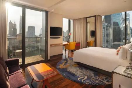 Indigo Bangkok Wireless Road, an IHG - 136
