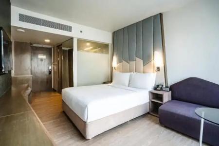 Holiday Inn Express Bangkok Sukhumvit 11, an IHG - Free Breakfast - 95