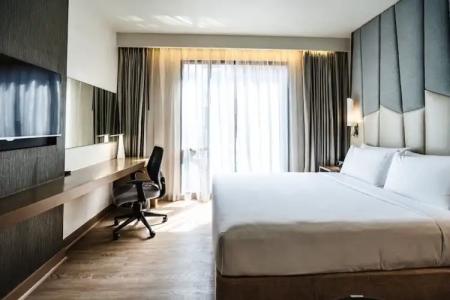 Holiday Inn Express Bangkok Sukhumvit 11, an IHG - Free Breakfast - 35