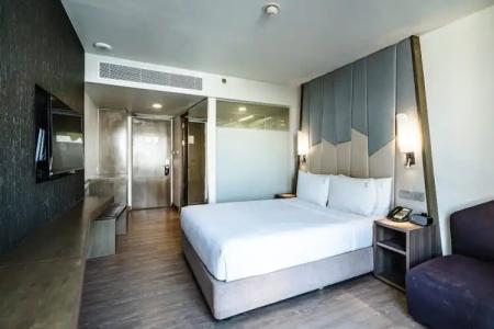 Holiday Inn Express Bangkok Sukhumvit 11, an IHG - Free Breakfast - 47
