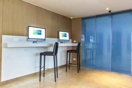 Holiday Inn Express Bangkok Sukhumvit 11, an IHG - Free Breakfast - 27