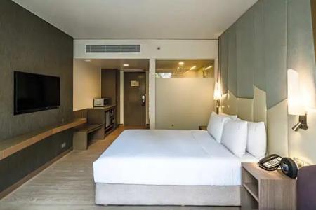 Holiday Inn Express Bangkok Sukhumvit 11, an IHG - Free Breakfast - 56