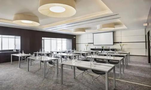 Hyatt Place Dubai Al Rigga Residences - 46