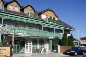 Korona Panzio Mini-hotel